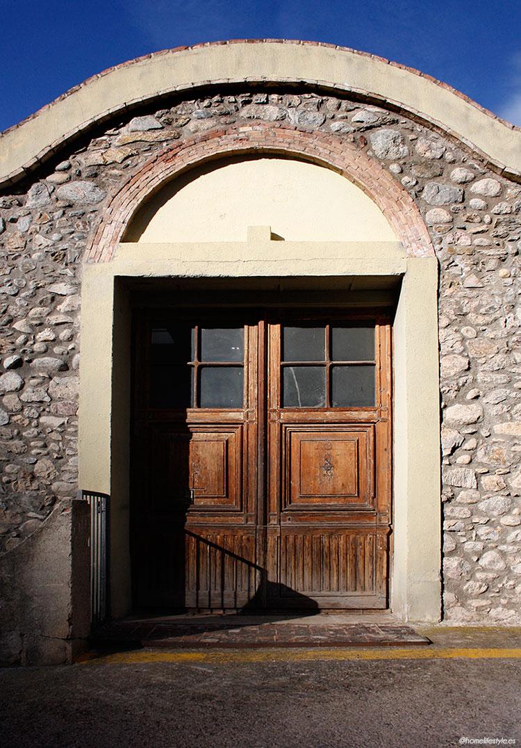 Homelifestyle-Magazine-La-Vall-de-Ribes-cazadores-de-setas-arquitectura-urbana