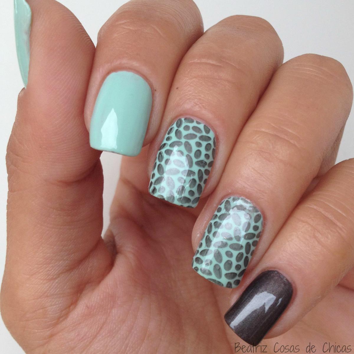 Secret Party de Essence e Infinity Nails.3