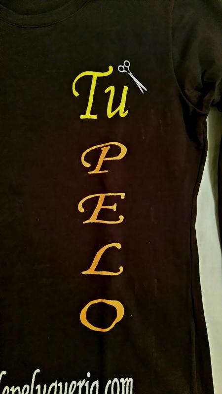 Detalle camiseta Tu Pelo