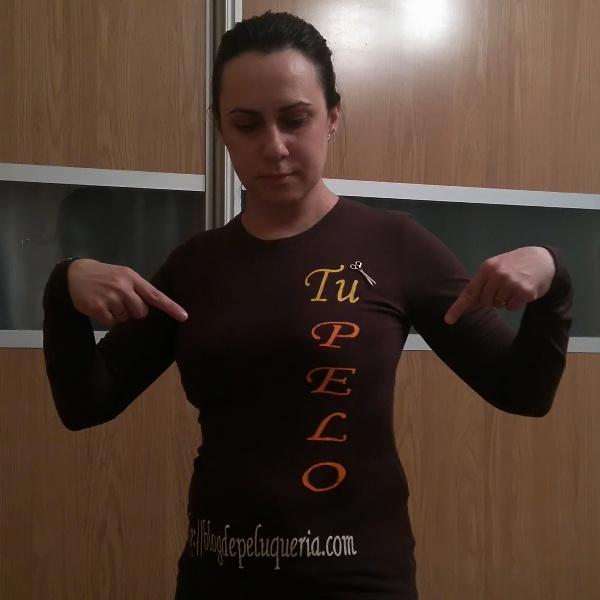 Yo camiseta Tu Pelo puesta