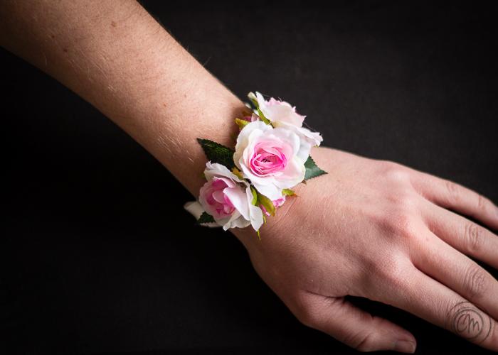 El Diario de Cris: Tutorial Brazalete para Damas de Honor
