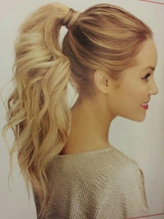 simple hairstyle