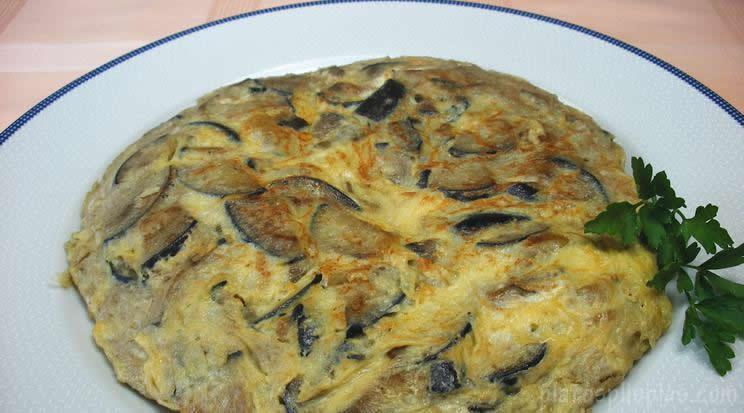 Tortilla de berenjena y queso