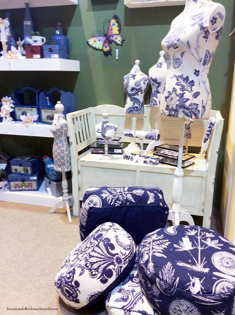 azul marino y blancomaniqui 