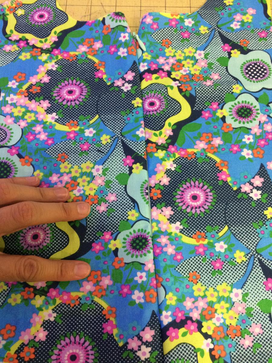 GeeThings-vestido retro-4