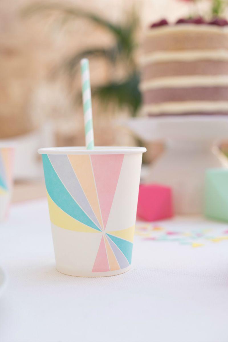 Geometric party - Decoración de fiestas en All Lovely Party