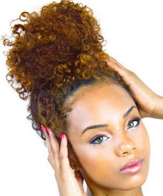 peinado en dona cabello crespo