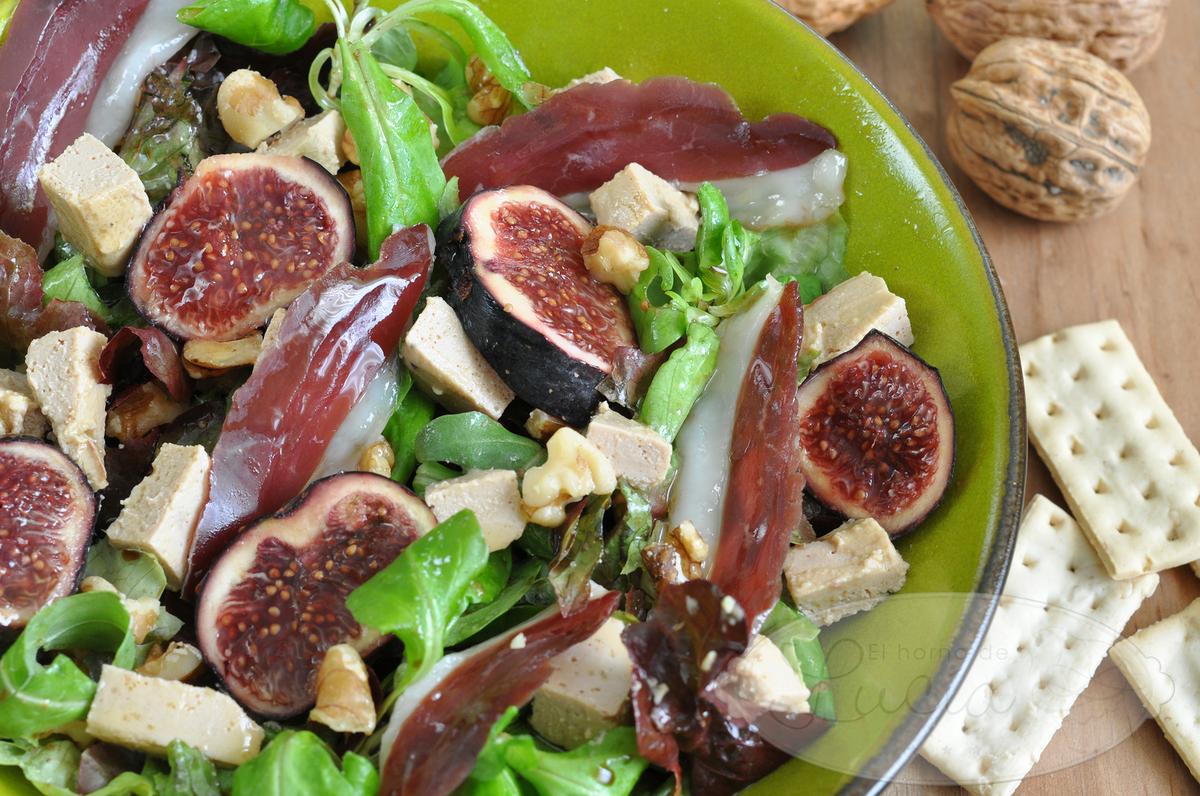 Ensalada sin gluten sin lacteos sin huevo higos jamon y foie pato