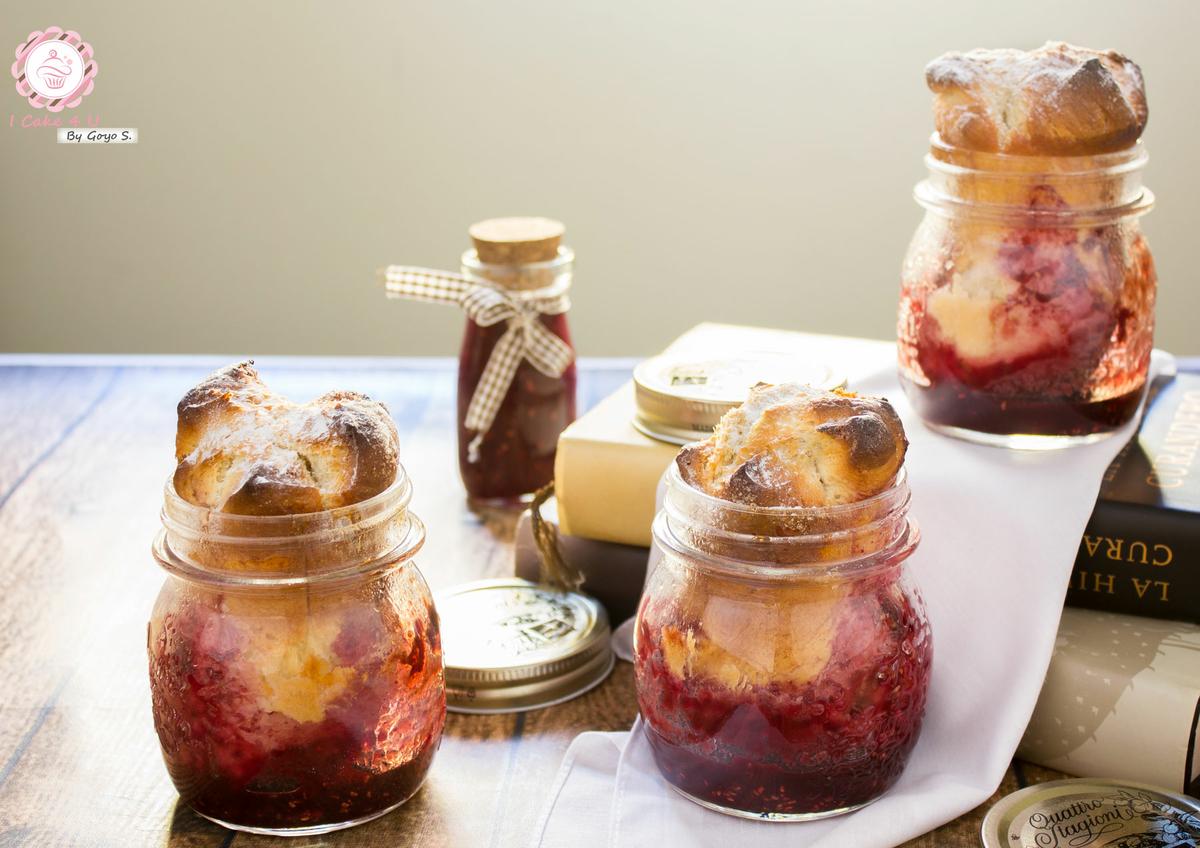 Brioches con Frutos Rojos