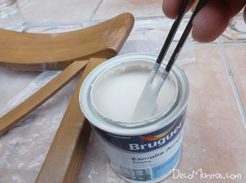 Reciclar muebles con otro uso reciclaje creativo de una vieja silla 9