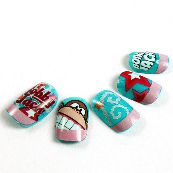 hermosas uñas postizas con diseños