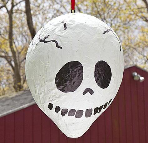 piñata de calavera