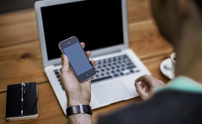 aléjate de la luz atificial