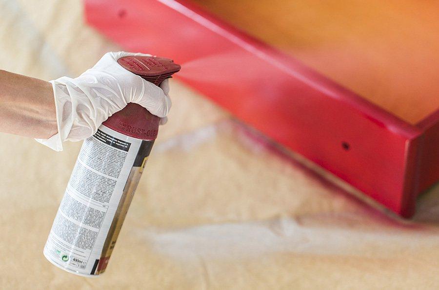 pintar una comoda de madera paso 4