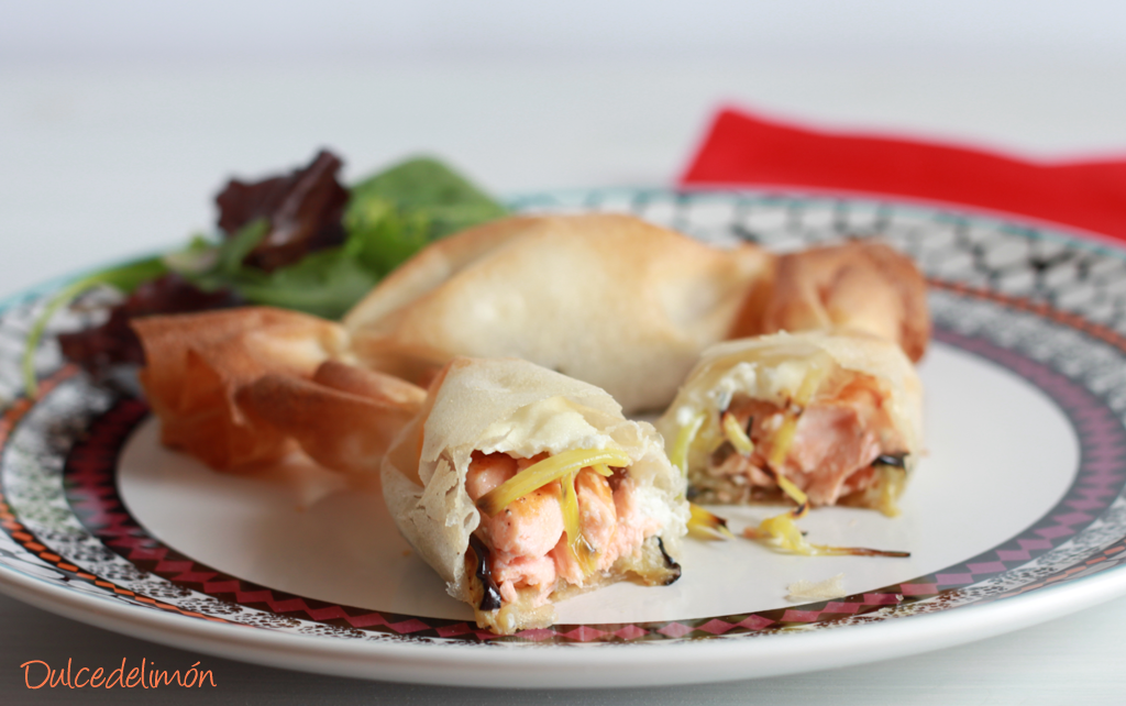 Crujientes de Salmón con Berenjena y Queso de Cabra
