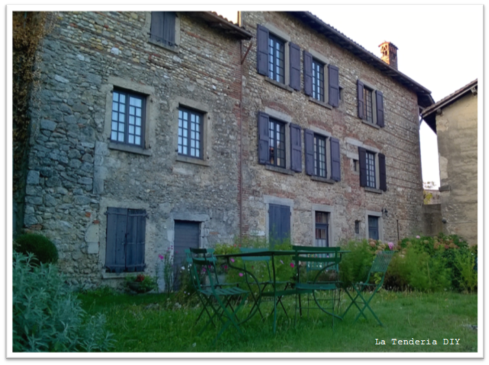 (13) La Tenderia DIY_Rincon de lectura_Perouges