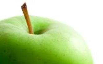 Remedios caseros para la afonía de garganta: vinagre de manzana