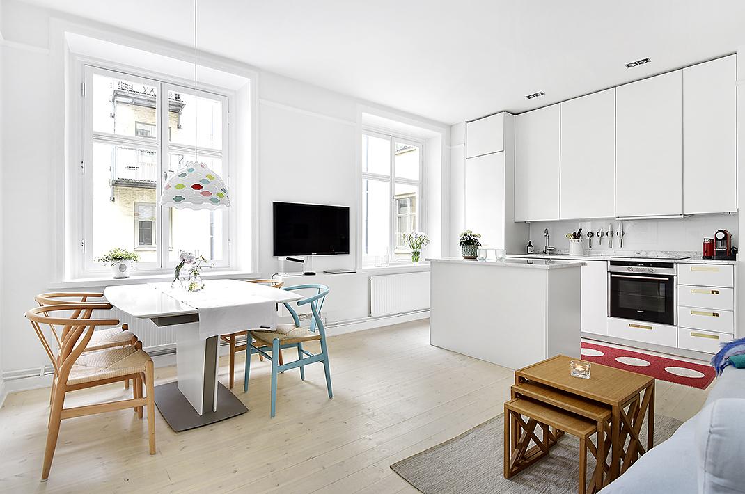 Blanco y celeste: Combinar estos 2 colores es un acierto