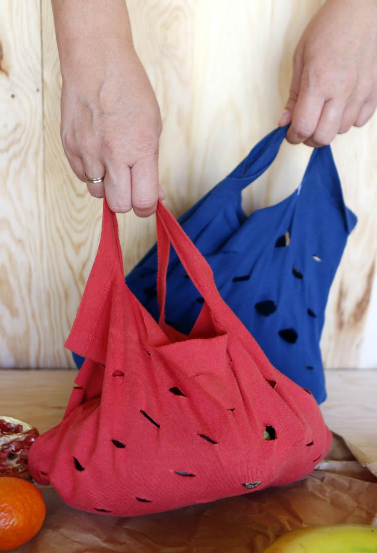 Bolsas con camisetas recicladas 45