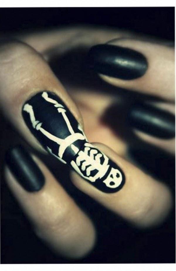 uñas decoradas de calavera