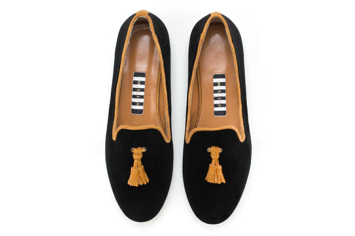 mislita negras www.decharcoencharco.com