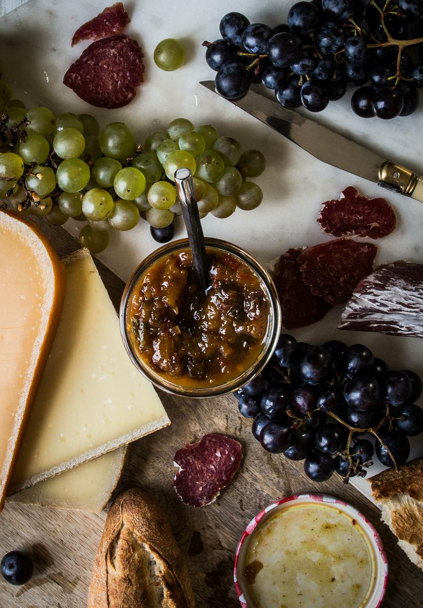 Peach and Jalapeño Chutney, chutney de melocotón y jalapeño, chutney, queso, cheese, peach, melocotón, receta, jalapeño, cocina, food photographer, food photography, food styling, estilismo culinario, fotografía culinaria