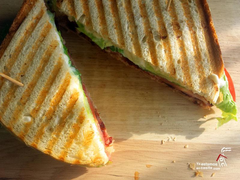 Panini BLT - Yaestamosencasita.com