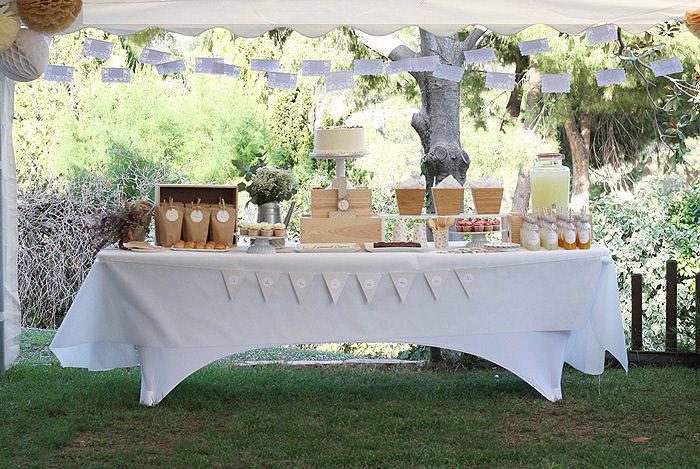 Un primer cumpleaños dulce - Decoración de fiestas en All Lovely Party