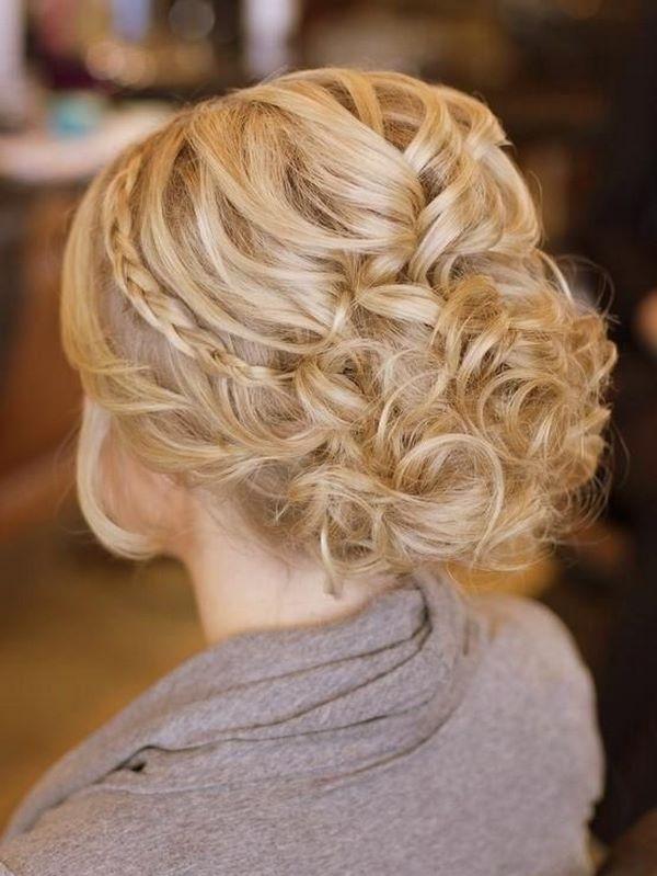 peinado recogido para unos quince