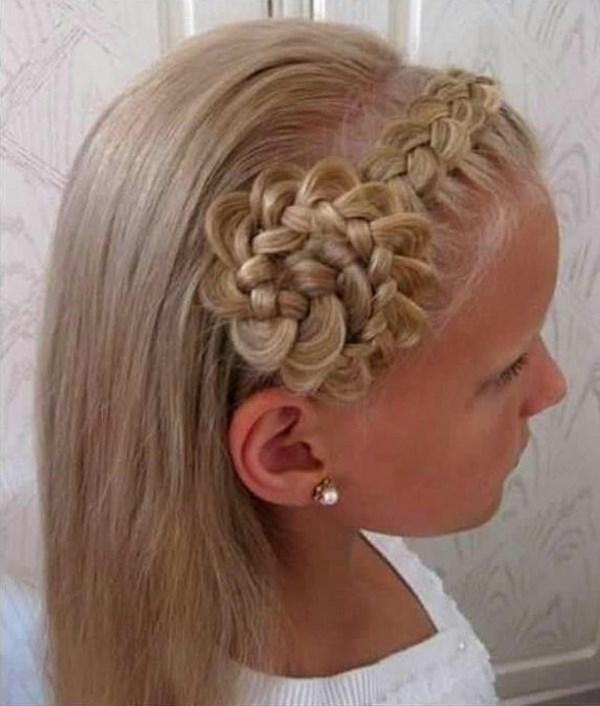 cabello largo con trenza en forma de flor