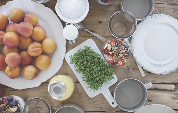 AYS-REUNION ALREDEDOR DE LA MESA-2