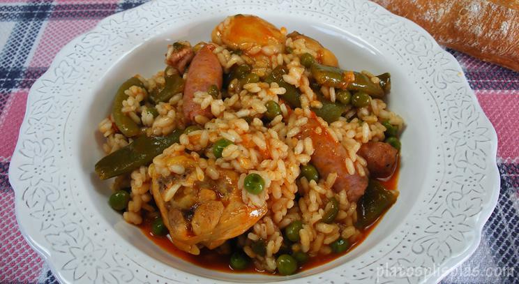 Arroz a la cazuela