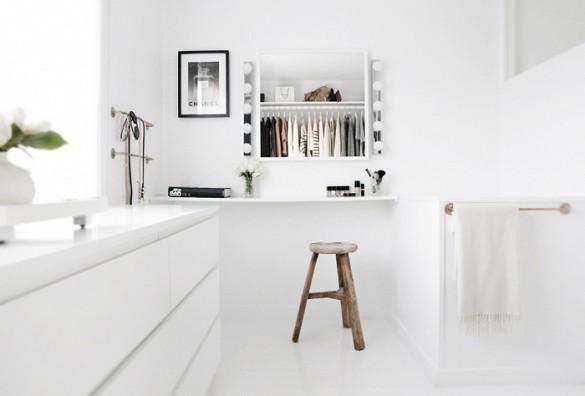 casa en blanco y negro 6