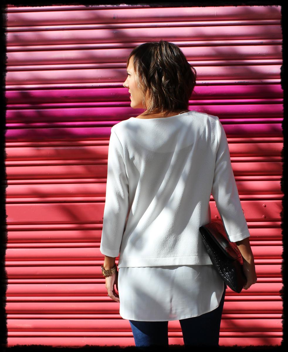 look simple jeans y blusa blanca