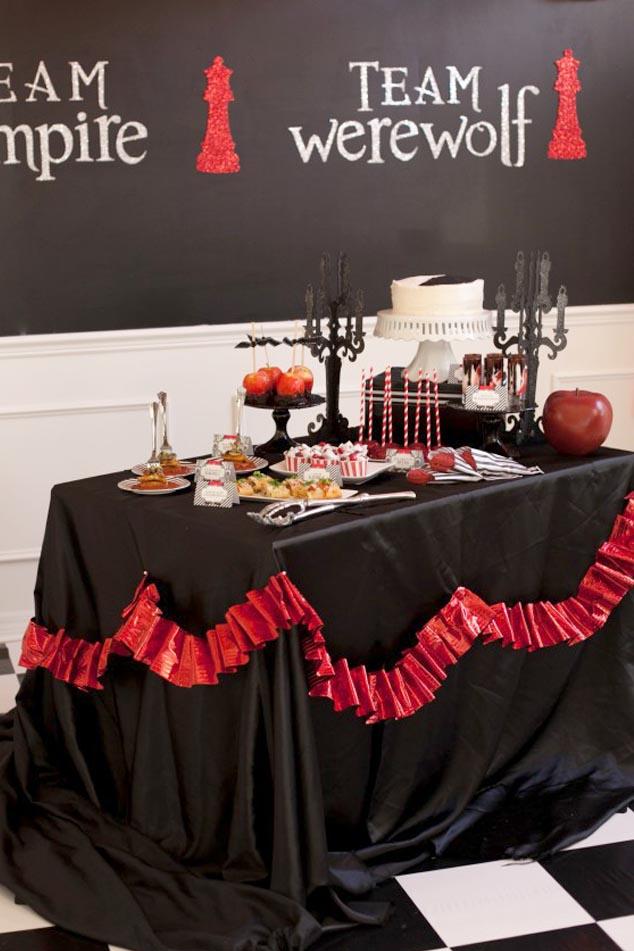 Decoración de fiesta de Halloween en All Lovely Party