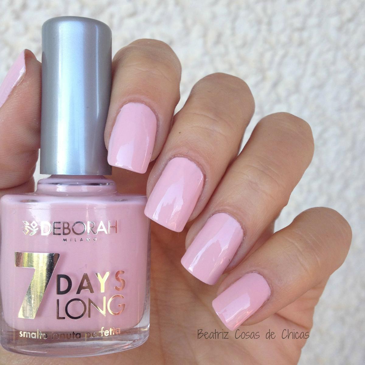 Manicura Deborah Milano y Lady Queen.1