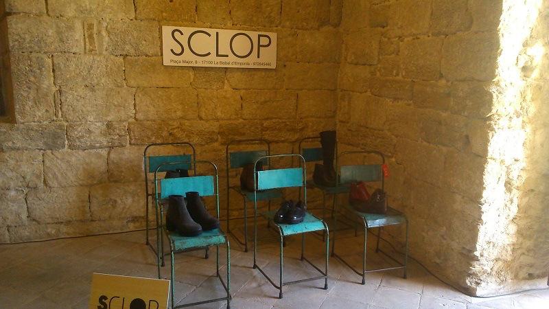 stand de feria para zapatos 3