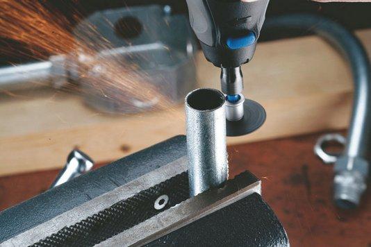 corte con una herramienta de rotativa 