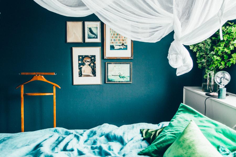 Decora las paredes con cuadros