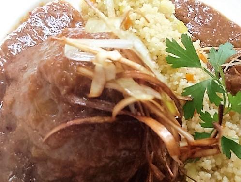 Cebollas rellenas de carrilladas de cerdo (3)