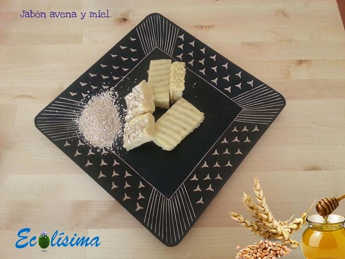 Jabón artesanal Avena y miel