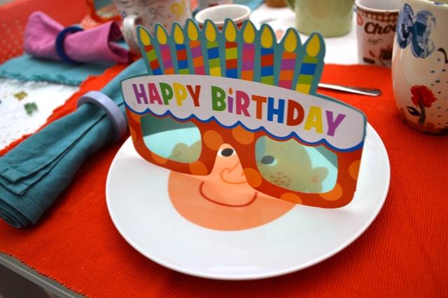  photo Decoracioacuten cumpleantildeos 4 colores desayuno sorpresa 9_zpsk5gktp3h.jpg