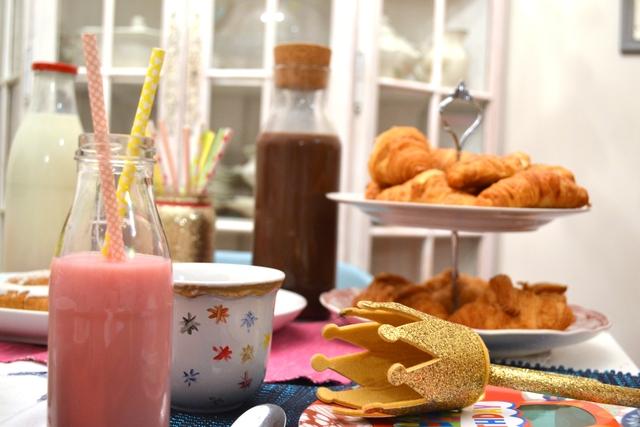  photo Decoracioacuten cumpleantildeos 4 colores desayuno sorpresa 1_zpsyepcvhpe.jpg