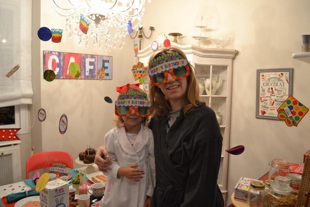 photo cumple Aitana y Joanna familia 2015 8_zpsspe35u44.jpg