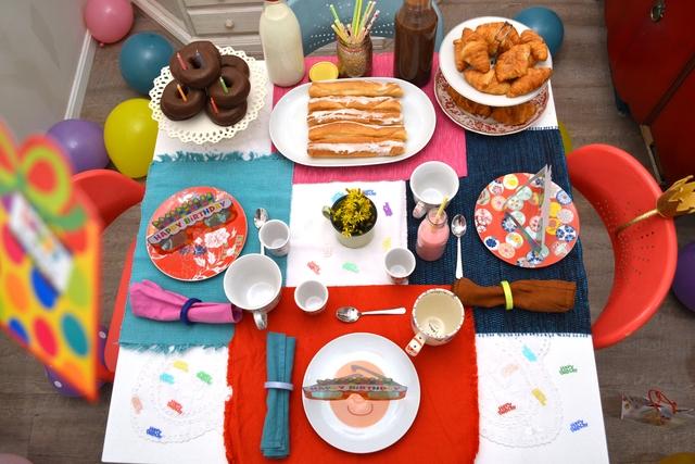  photo Decoracioacuten cumpleantildeos 4 colores desayuno sorpresa 14_zpsztef5uim.jpg