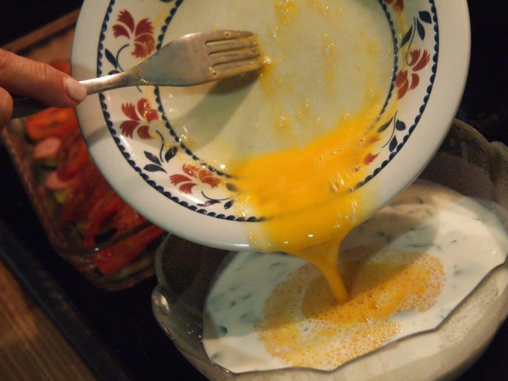 Gratinado de verduras y salchichas