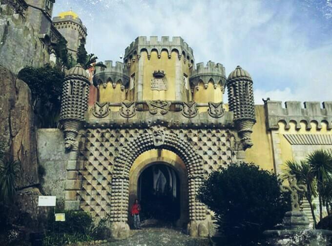 sintra-entradapalaciodapena