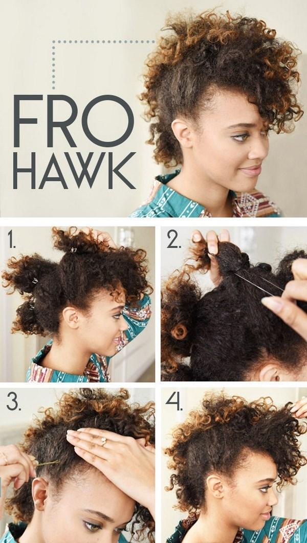 cresta con cabello rizado