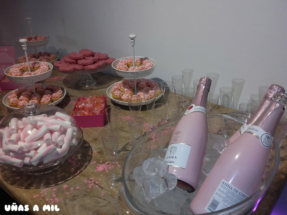 evento_manicuras_solidarias_contra_cancer_mama_bircbox_esmaltes_cnd_nails (3)