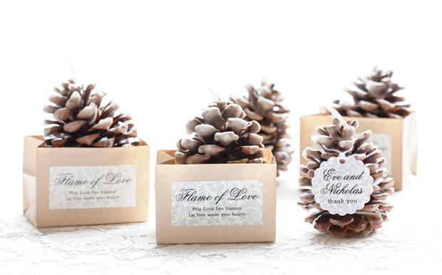 pine-cone-firestarters-wedding-favours